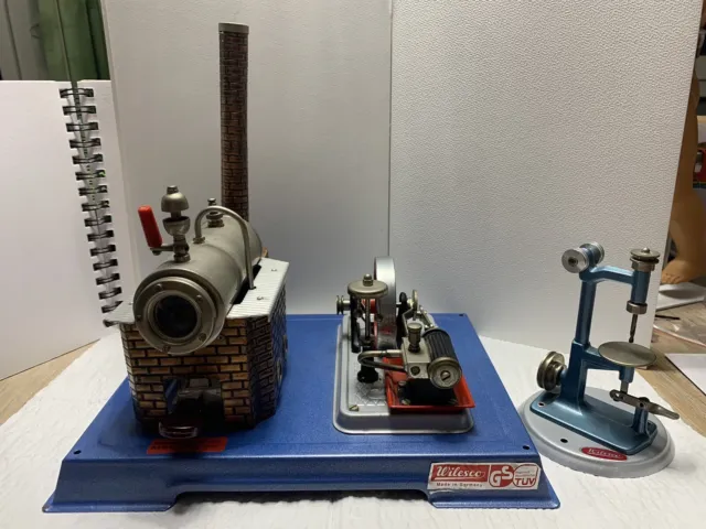 WILESCO Dampfmaschine 61 auf Platte und Bohrmaschine neuwertig