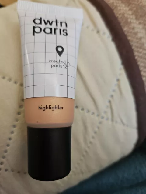 DWTN PARIS Liquid Highlighter 20ml Brand New RRP £19