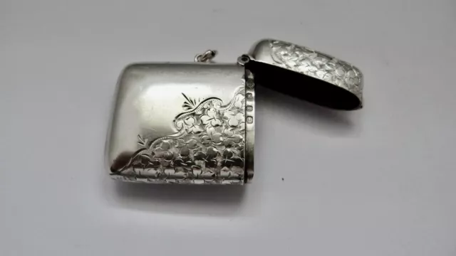 1897 Victorian - Solid Silver - Constantine & Floyd - Vesta Case - 21.5 Grams