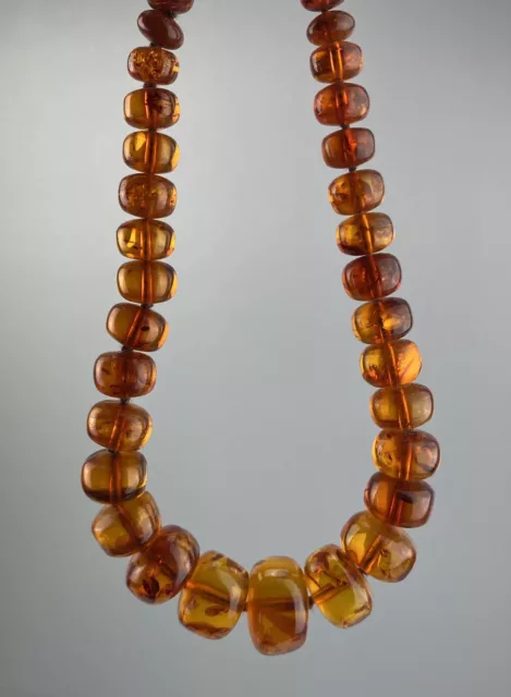 Große Bernstein-Kette, Baltic Amber - ca. 44 cm / 57 Gramm, Kugeln bis 2,3 cm