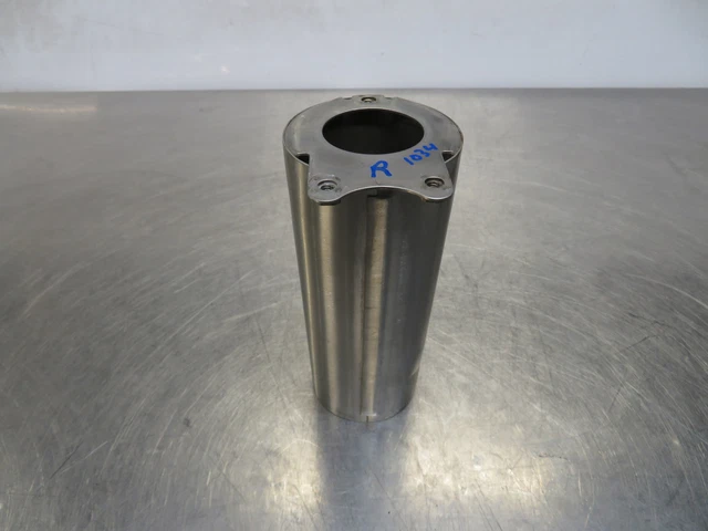 Eb1034 2010 10 Yamaha Royal Star Venture Fork Under Cover 1 Rh