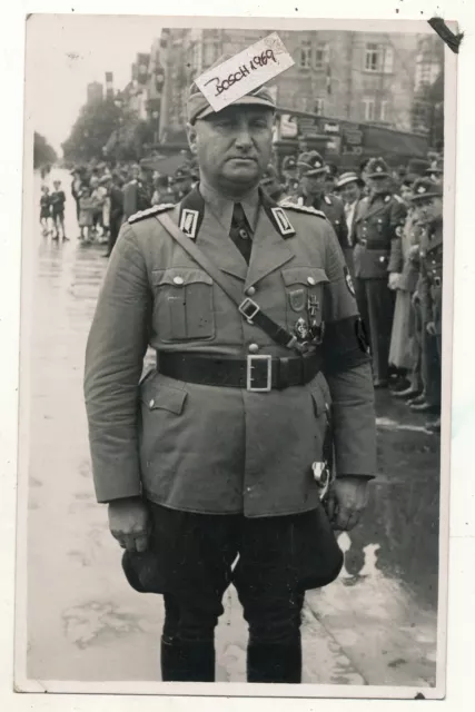 Foto AK - Soldat im Dienst mit Orden - Frankfurt a.M.