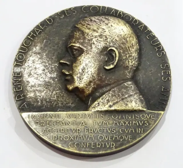 Médaille de table  A René Touchard. Ses collaborateurs