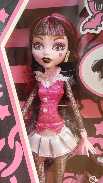 MONSTER HIGH DRACULAURA First Wave circa 2009 on Release, New In box £ ...