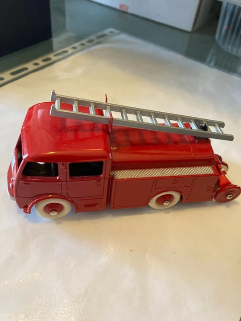 Dinky 32E France - Berliet GLB Fourgon Incendie 1er Secours - 1:43 Vintage (état Correct)