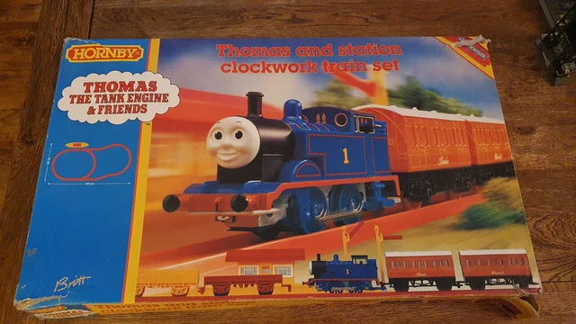 THOMAS THE TANK Engine Clockwork Train Set Vintage Hornby OO Gauge £50. ...