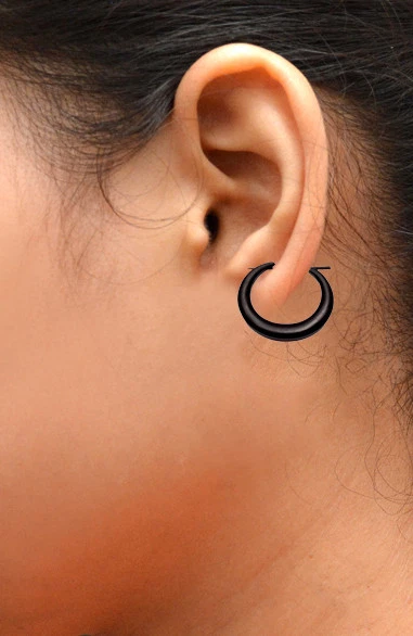 A Pair of Black Natural Wood USA Nepali Round Coconut Wooden Earrings EAR275