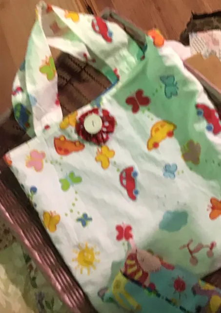 Bolso de cubo y soporte para tejidos de tela hecha a mano para niños: autos, mariposas, flores