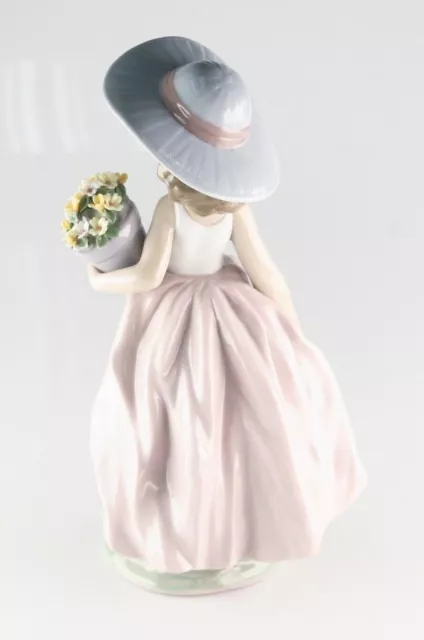 Lladro " Un Wish Llegan Verdadero" 7676 Niña Con Flores Y Regadera Retirado 3