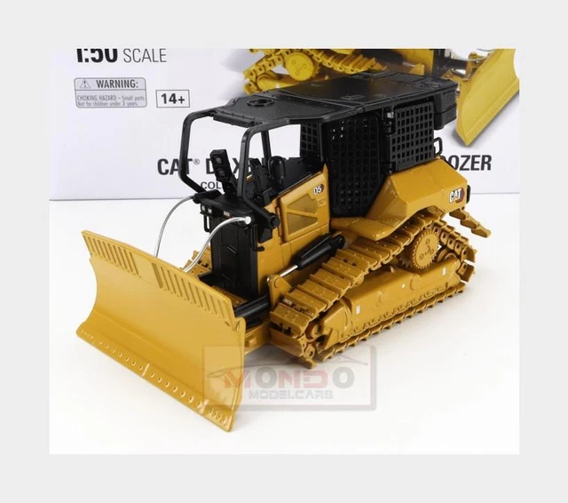 1:50 DM MODELS Caterpillar Catd5Xr Ruspa Fire Suppression Dozer DM85955 Model