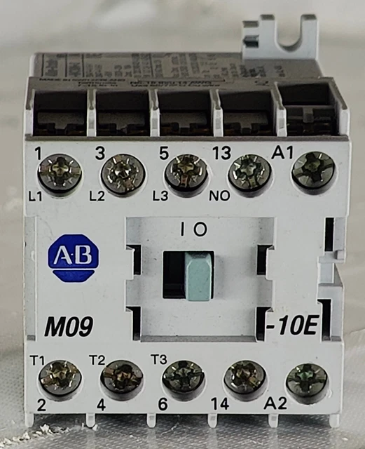 Allen-Bradley 100-M09N 3 Ser A Contacter Avec M09-10E 10 Port Connecteur