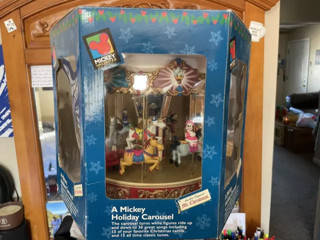 1997 Mr. Christmas Disney A Mickey Holiday Merry Go Round Carousel 30 Songs NIB