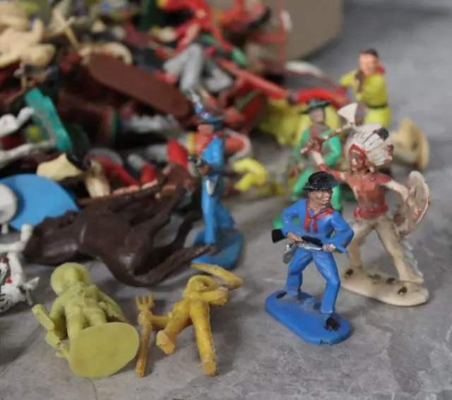 Mega Konvolut Spielfiguren Indianer & Cowboys uvm Dachbodenfund Sammlung