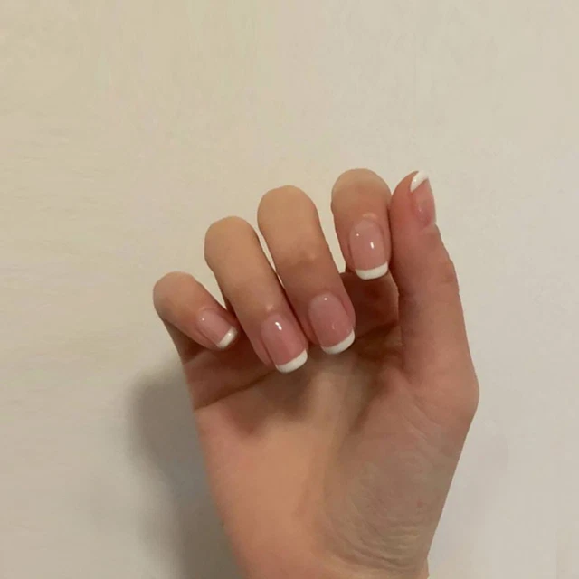 de manucure Faux ongles Faux ongles français courts Pointe des ongles Portable