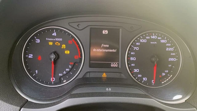 8V0920860H quadro strumenti per AUDI A3 SPORTBACK 1.6 TDI 2012 275934