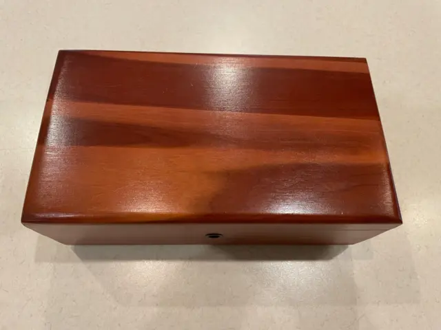 Lane Miniature Cedar Chest Salesman's Sample Box 1985 High Point NC Fine Wood