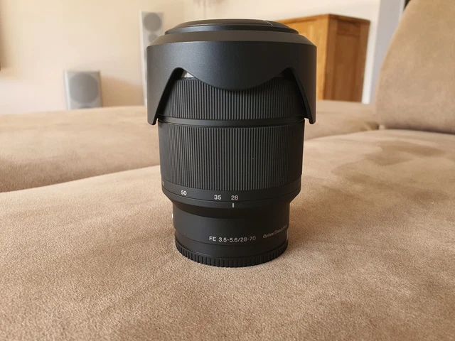 Sony SEL2870 28-70 mm F/3.5-5.6 IS AF OSS FE Objektiv E-Mount