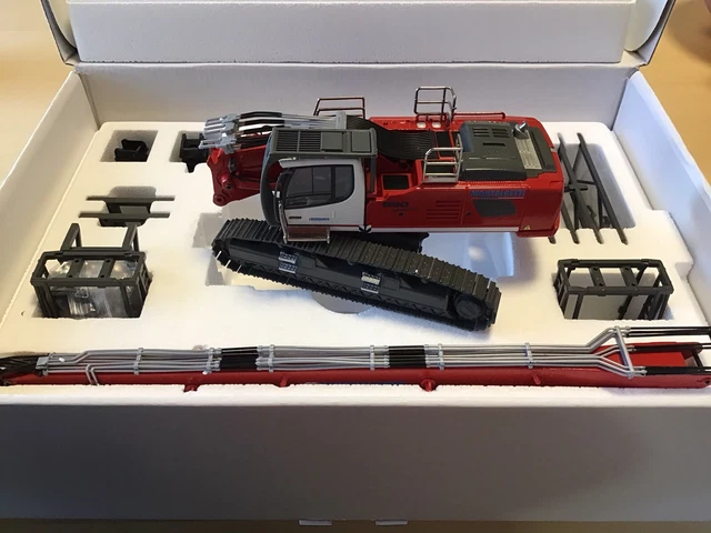 LIEBHERR R 991 Excavatrice Voie Haute Caterpillar #2824.2 Conrad 1:50