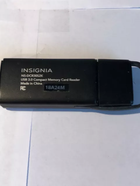 Insignia- NS-DCR30S2K USB 3.0 Compact Memory Card Reader