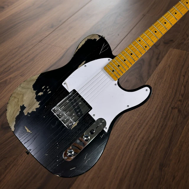 Electric Guitars, Guitars & Basses, Musical Instruments
