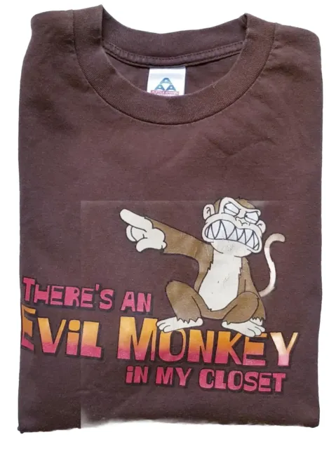 There's an Evil Monkey in my Closet VTG T-Shirt Family Guy Funny Graphics Sz L