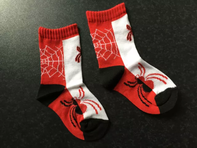 BNWT Boys Age 8 to 12 Years Cotton/Spandex Cool Spiderman Print Crew Style Socks