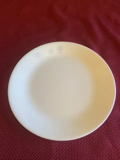 Vtg Corelle by Corning Winter White Plates. Made In USA. Set Of 8