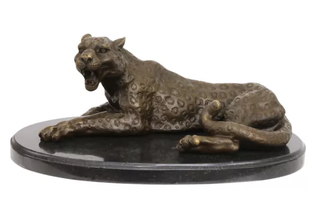 Escultura de bronce leopardo depredador felino estilo antiguo figura estatua