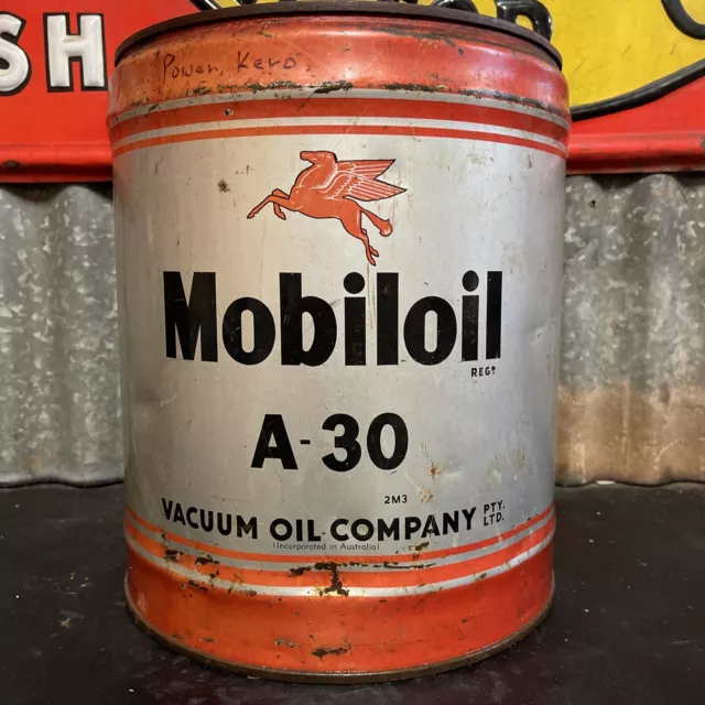 Vacuum Oil Co. Mobiloil Early 4 Gallon Vintage Oil Tin Drum
