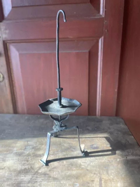 Antique 17th-18th Century Wrought Iron Adjustable Standing Grease Lamp, Early