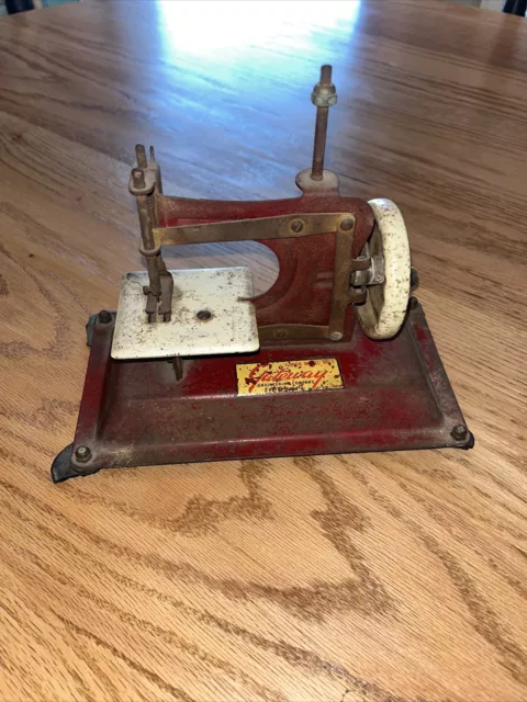 VTG Gateway Engineering Co Junior Model NP-1 Childs Toy Red Sewing Machine