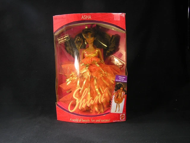 Critique de la poupée Barbie Asha collection afro-américaine 1994