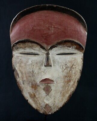Art African Arts First - Beautiful Mask Vuvi / Mitsogho - Gabon - 35 CMS