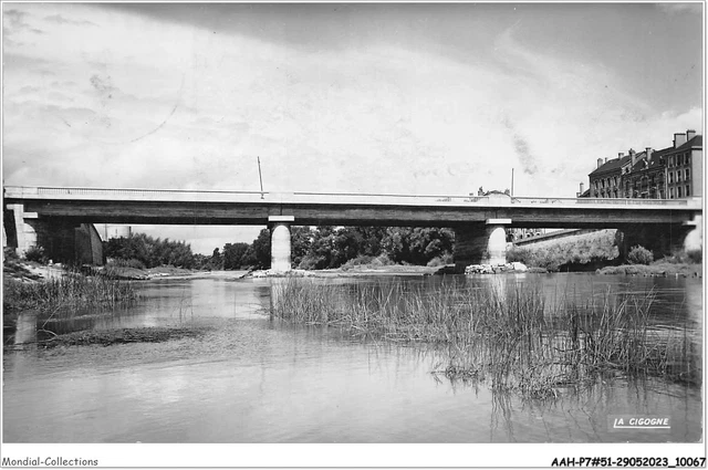 AAHP7-51-0542 - CHALON-SUR-MARNE - La Marne et le Pont de Marne