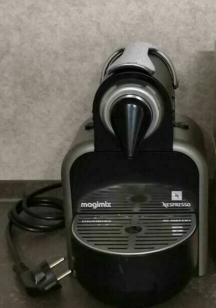 Nespresso magimix m100 top