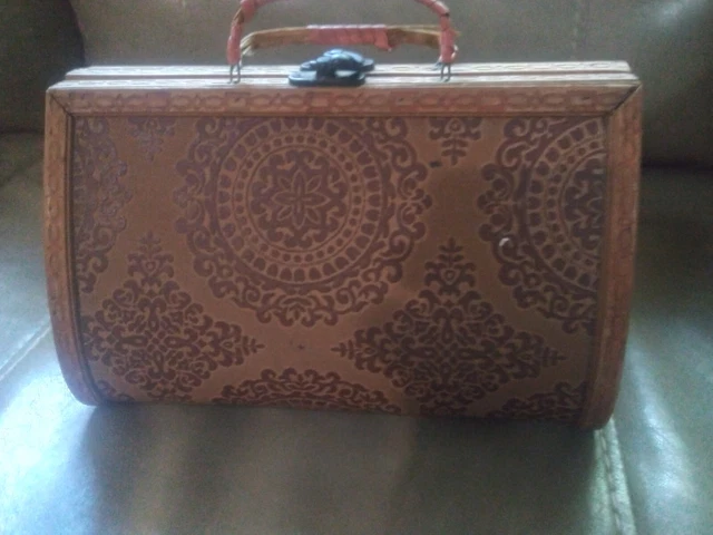 Vintage 1940s Wooden Leather Clutch Handbag Floral Design Purse