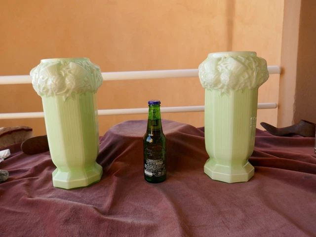 gde paire de vases opaline vert d'eau aux chardons,art nouveau attribués Muller