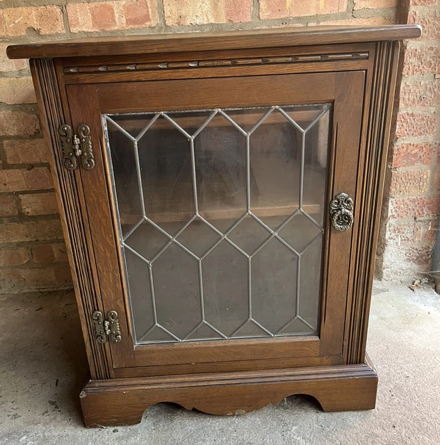 Old charm sales hi fi cabinet
