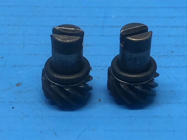 (2) Oem Husqvarna 362 372 385 570 575 Chainsaw Worm Gear-----Free Shipping