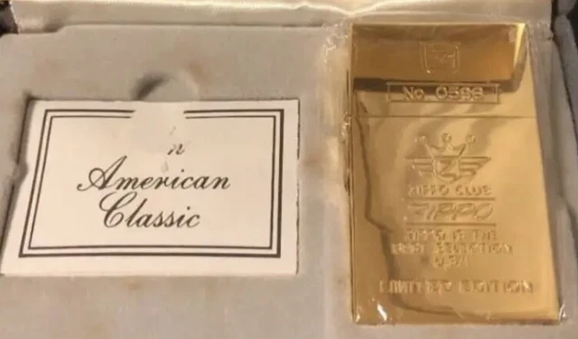 Zippo 1932 Replica American Classic Gold Oil Lighter Extremely Rare JP