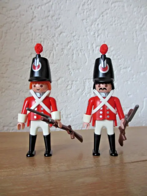 2 X Playmobil Figur Rotrock - Soldat -  Zwei Figuren