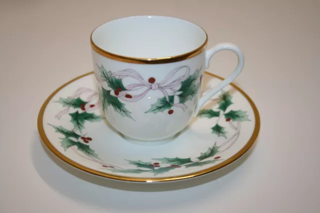 One MIKASA ~ Ribbon Holly Flat Cup & Saucer Set Coffee / Tea Cup Christmas CAF03
