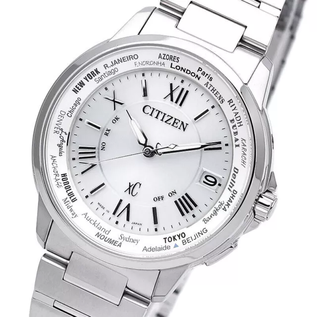 CITIZEN xC CB1020-54A colección básica Eco-Drive Reloj Radio Solar Esfera...