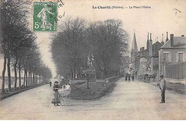 58. n° 100201 . la charité . la place misère