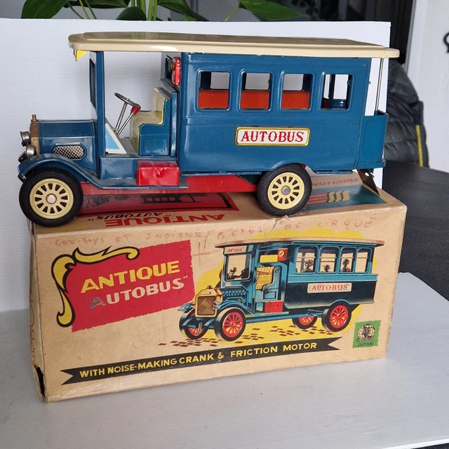 Autobus | | Solutions rotomoulées pour autobus