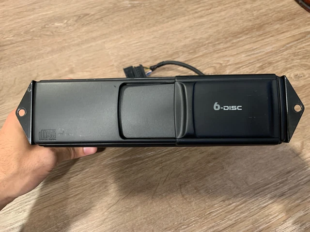 VW 6 Disc Cd Changer 98-01 B5 Passat Jetta MK4 3B0 035 111B *UNTESTED* VW 6 Disc Cd Changer 98-01 B5 Passat Jetta MK4 3B0 035 111B *UNTESTED*