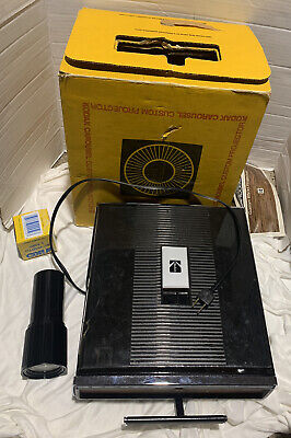 Proyector de fotografía Kodak Carousel 850H con caja original vintage SIN PROBAR