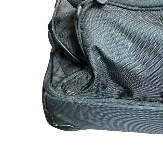 Tumi Rolling Duffel Bag Suitcase 533c 2