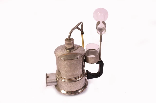 Inhalationsapparat Inhalator Type 200 VEB MLW Dentalfabrik Treffurt Elstawa DDR