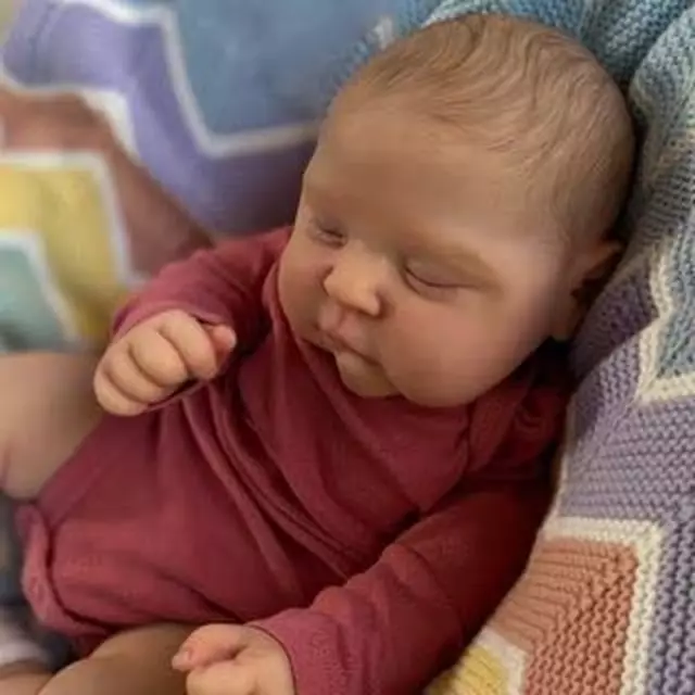 Muñecas realistas renacidas bebé recién nacido muñeca de vinilo de silicona niño cuerpo realista completo